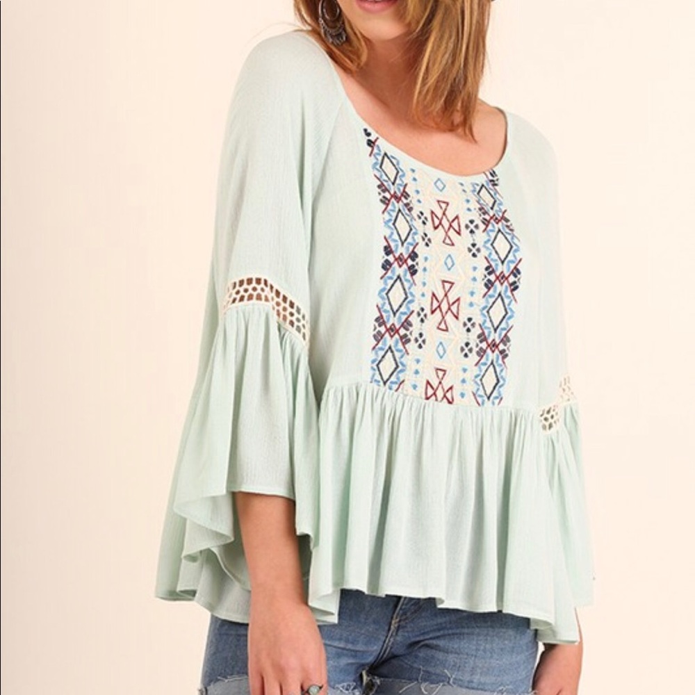Entro Embroidered Blue Blouse - Picture 2 of 4